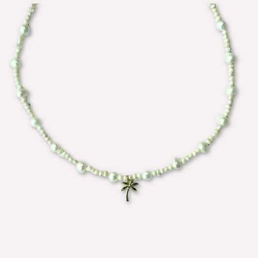 UNDER THE PALMS NECKLACE