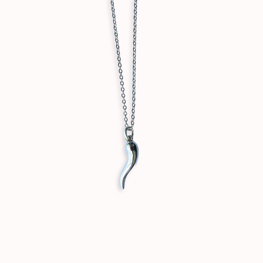 SILVER CHILLI NECKLACE