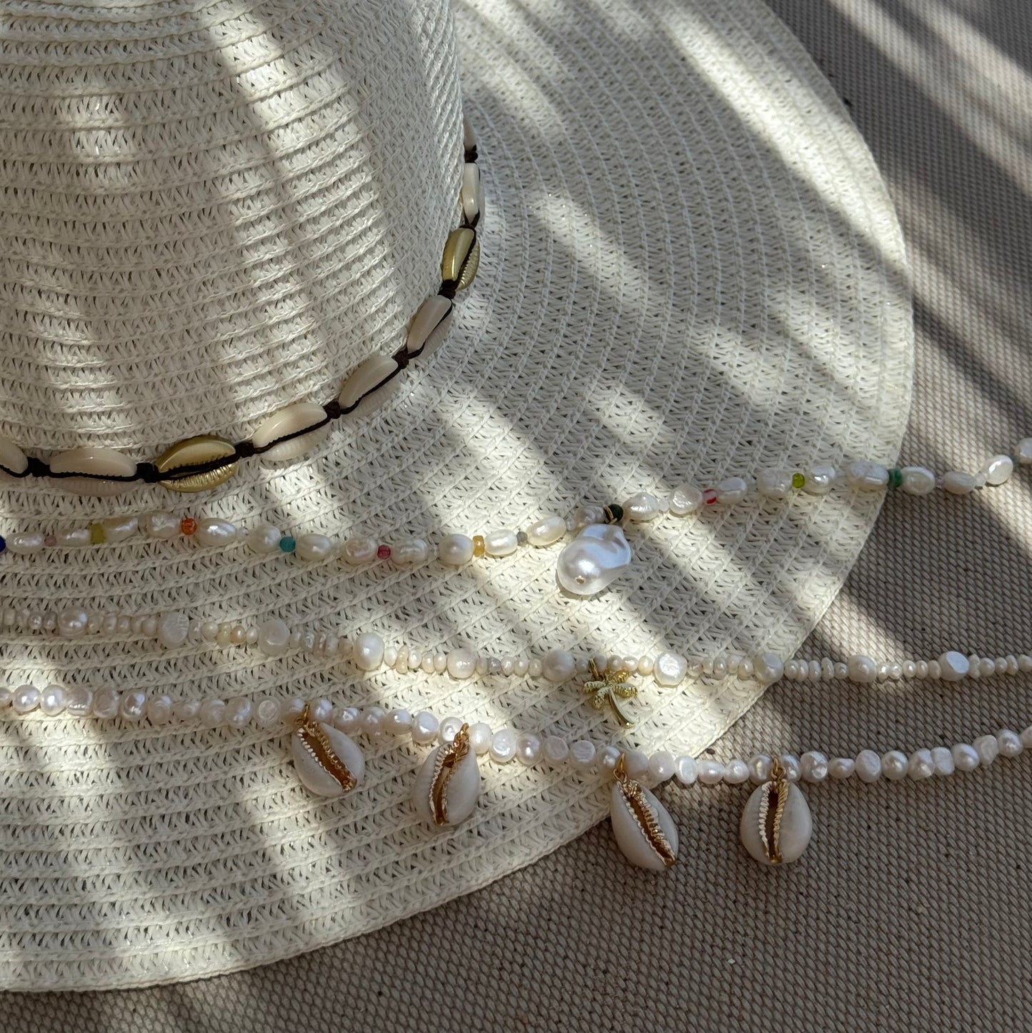 COWRIE SHELL NECKLACE