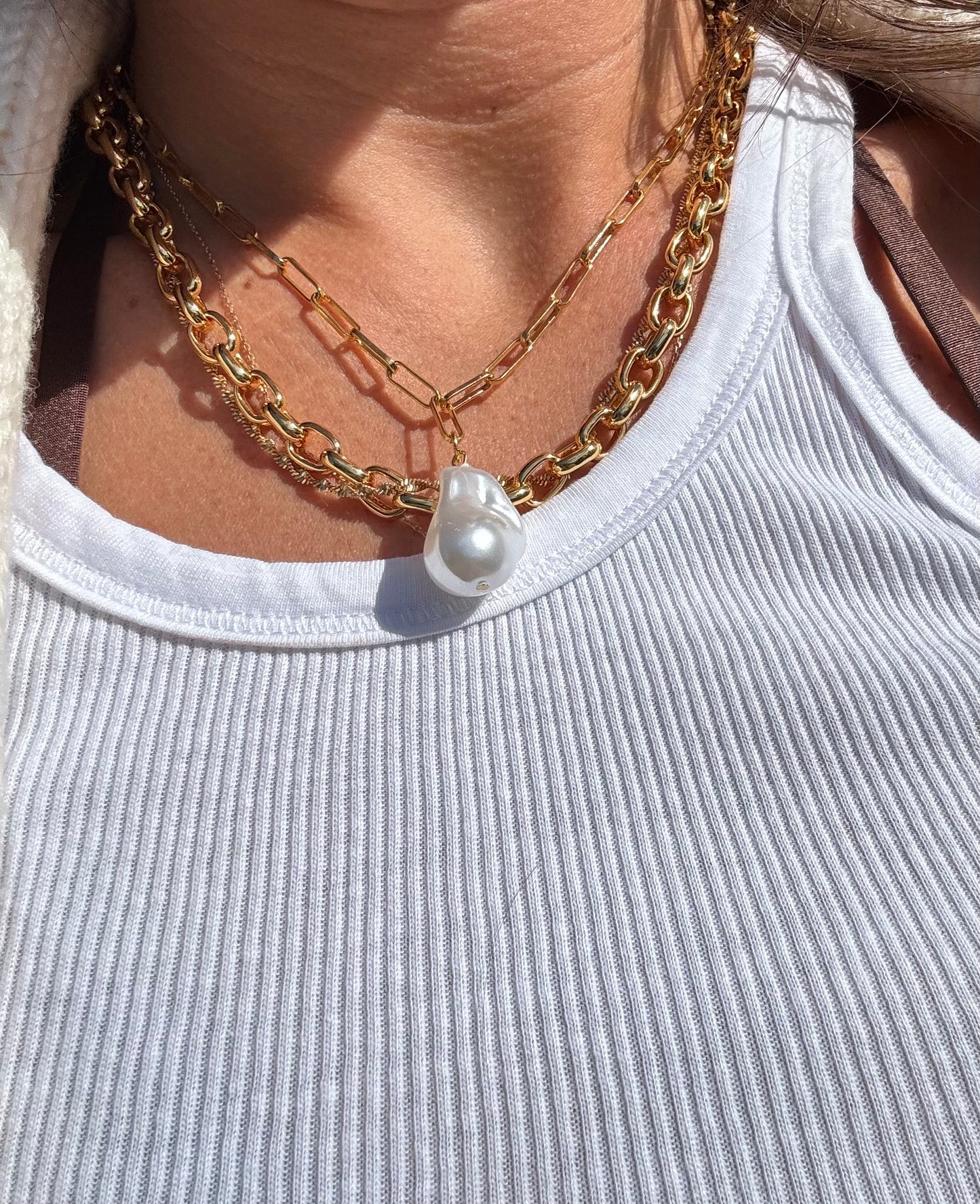 PEARL DROP NECKLACE