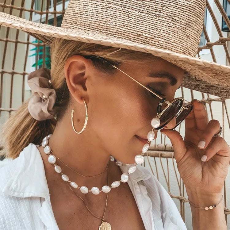 FLAT PEARL SUNGLASSES CHAIN