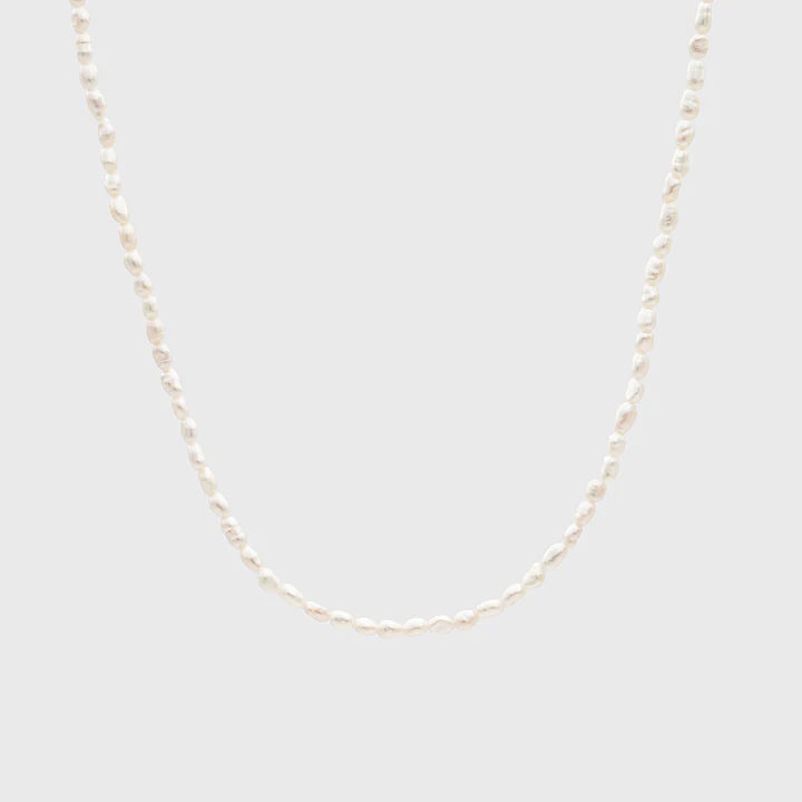 TINY PEARL NECKLACE