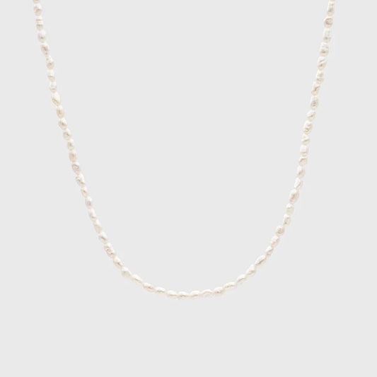 TINY PEARL NECKLACE